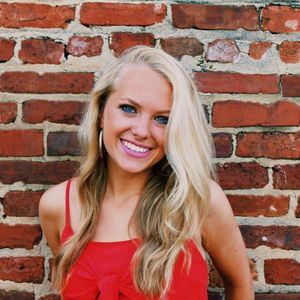 Meet your Posher, Izzy